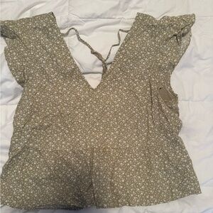 Abercrombie & Fitch Olive Floral Blouse